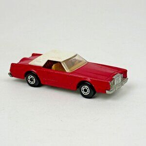 Vintage 1979 Lesney Superfast Matchbox Red Body Lincoln Continental V No. 28
